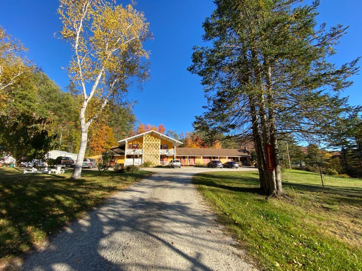 Snowdon Chalet Motel Londonderry Extérieur photo